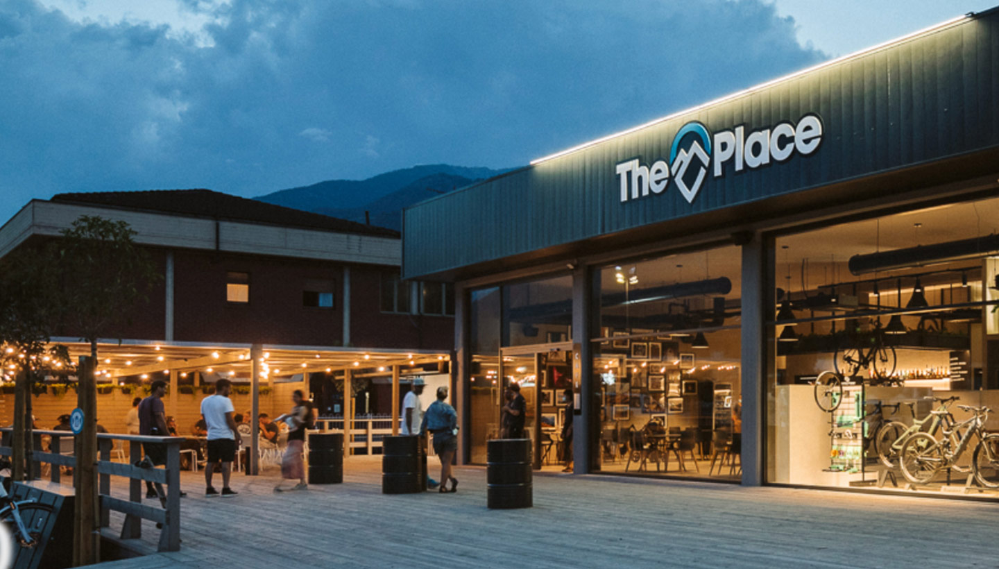 Pic by Max x The Place