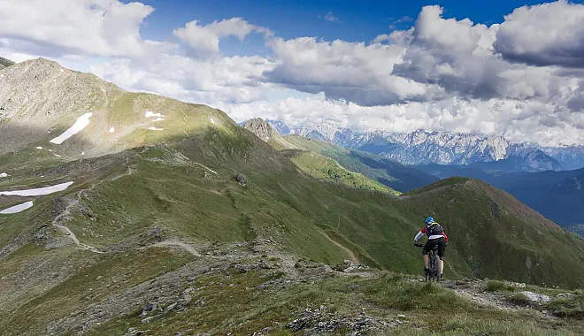 Mountainbike Enduro Tour: Demutpassage & Monte Spina